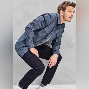 GAP Japanese selvage dark chambray utility shirt with pockets, men’s size large
